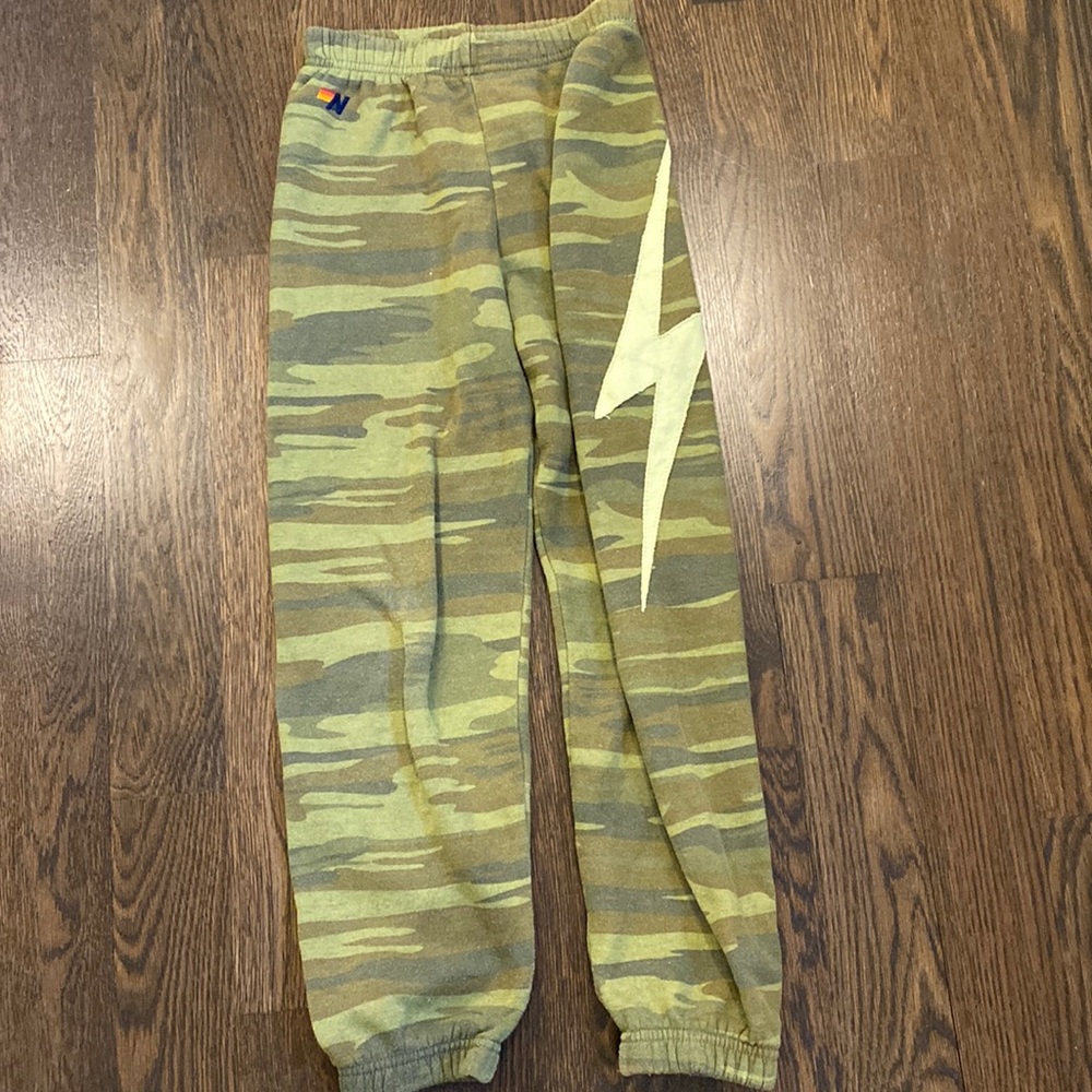 Aviator sweats neon yellow lighting bult
